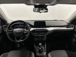 Ford Focus Ford Focus Wagon 1.0 EcoBoost Trend Edition Business TREKHAAK CRUISE NAVI LM - afbeelding nr 2