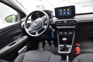 Dacia Sandero Dacia Sandero 1.0 TCe 90 Comfort | Parkeer sensoren | Cruise control | Achteruitrijcamera | - afbeelding nr 27