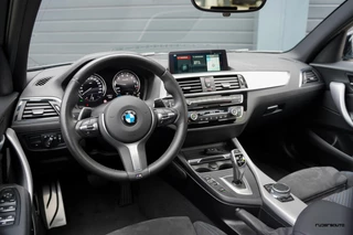 BMW 1 Serie BMW 1-serie M140i LCI2 | Schuifdak | Stuurverwarming | Navi Pro | Alcantara | HiFi Audio| M Sport onderstel | 719M | 5-deurs | - afbeelding nr 22