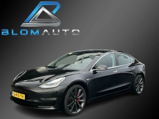 Tesla Model 3 - 376085244-0