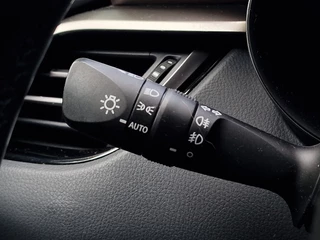 Toyota C-HR Toyota C-HR 1.8 Hybrid Executive | 24mnd Garantie | Incl. Beurt & APK | - afbeelding nr 34