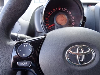 Toyota Aygo Toyota Aygo 1.0 VVT-i X-fun ; Airco ; 6 Mnd garantie - afbeelding nr 19