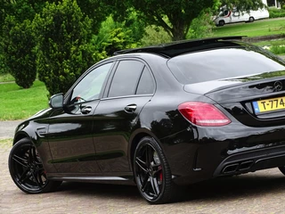 Mercedes-Benz C-Klasse Mercedes-Benz C-Klasse C63 AMG S V8 BI-Turbo 510PK+ / 2016 / LED - afbeelding nr 44