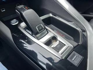 Peugeot 3008 Peugeot 3008 1.2 PureTech Allure Led verl Panoramadak Apple Carplay Navigatie Achteruitrijcamera Cruise control Automaat - afbeelding nr 26