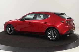 Mazda 3 Mazda 3 2.0 SkyActiv-X Comfort | Stoel & stuurverwarming | Head-Up | Adaptive cruise | Camera | Carplay | BOSE Sound | Full LED | Navigatie - afbeelding nr 2