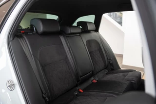 Škoda Superb Skoda Superb Combi 1.4 TSI ACT DSG|2e Eig|SportLine|Trekhaak|Schaalstoel|DAB|Xenon|Dealer Onderhouden - afbeelding nr 40
