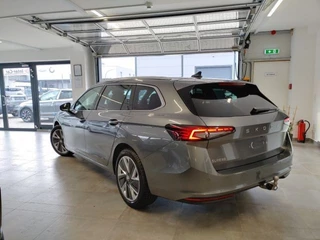 Škoda Superb Škoda Superb 1.5 TSI DSG SELECTION TREKHAAK/CAMERA/HUD/NAVI/ACC/STOELVERW - afbeelding nr 6