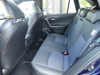 Toyota RAV4 Toyota RAV4 2.5 Hybrid Bi-Tone | Leder | Panoramadak - afbeelding nr 26