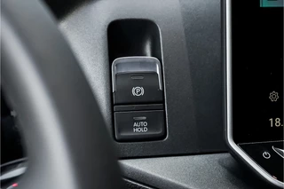 Volkswagen Crafter Black Pack Luxe 19