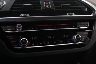 BMW X3 BMW X3 xDrive20i BTW | M-sport | Trekhaak | Zonnerollo | Nieuwstaat - afbeelding nr 28