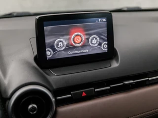 Mazda CX-3 (HEAD-UP DISPLAY, CLIMATE, CAMERA, STOELVERWARMING, LEDEREN SPORTSTOELEN, PARKEERSENSOREN, DAB+, KEYLESS, NIEUWSTAAT) - afbeelding nr 8