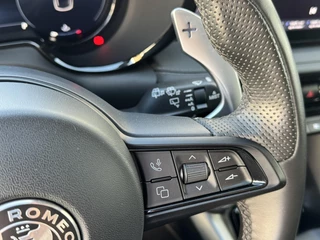 Alfa Romeo Tonale Alfa Romeo TONALE 1.5T Hybrid Edizione Speciale Stoelventilatie/ verwarming Climate control Apple Carplay Android Leder - afbeelding nr 24
