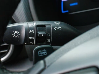 Hyundai Kona Hyundai Kona EV Premium 64 kWh | Warmtepomp | Snelladen - afbeelding nr 25