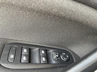 Peugeot 308 Peugeot 308 SW 1.6 BlueHDI 120 pk Blue Lease Executive Pack Trekhaak Panoramadak Camera Parkeersensoren DAB Clima en Cruise Control Wit Metallic Nette auto zuinige Euro 6 Diesel Station - afbeelding nr 42