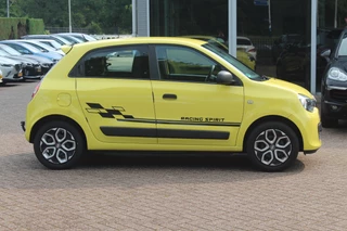 Renault Twingo Renault Twingo 1.0 SCe Authentique / Trekhaak / Radio / Airco / Stuurbekrachtiging / Nette auto! - afbeelding nr 5