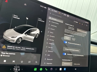 Tesla Model 3 - afbeelding nr 18