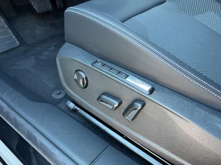 Ford Explorer Ford Explorer Extended Range RWD 77 kWh Ford Voorraad | Zuid | Adaptieve cruise control | Stuurwiel verwarming | stoelverwarming | Achteruitrijcamera - afbeelding nr 16
