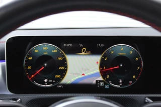 Mercedes-Benz CLA Mercedes CLA-klasse 180 Business Solution AMG/Pano/Night/Sfeer - afbeelding nr 20