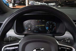 Volvo V90 Volvo V90 2.0 T5 Momentum Org NL NAP 2e Eig Luxury line 360 camera HUD Pano CarPlay Trekhaak Dealer onderhouden - afbeelding nr 16