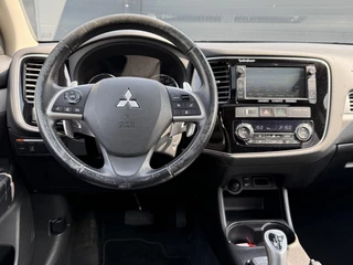 Mitsubishi Outlander Mitsubishi Outlander 2.0 PHEV Business Edition Navi,Trekhaak,Camera,Schuifdak,Leder,Stoelverwarming,Clima,Cruise,Pdc V+A,Lmv,Nieuwe Apk bij Aflevering - afbeelding nr 3