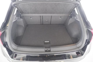 Volkswagen T-Roc Volkswagen T-Roc 1.5 TSI Automaat Active trekhaak|nav|acc|cam|lmv17 - afbeelding nr 15