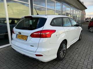 Ford Focus Ford Focus Wagon 1.0 ST-Line | Airco | Parkeersensoren | LMV | - afbeelding nr 19