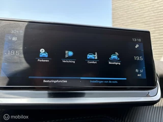 Peugeot 208 Peugeot 208 1.2 PureTech 100 Allure Pack navigatie en carplay Led koplampen cruise control Led koplampen - afbeelding nr 31