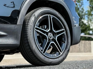 Mercedes-Benz GLB Mercedes GLB 200 4MATIC AMG Line | Pano | Sfeer | CarPlay - afbeelding nr 13