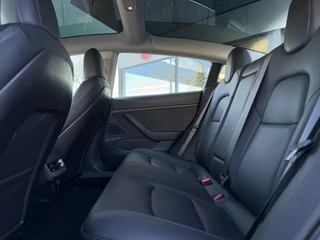 Tesla Model 3 Tesla Model 3 Long Range AWD Dual | Autopilot | Panorama | Trekhaak | - afbeelding nr 16