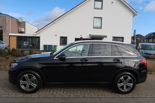 Mercedes-Benz GLC Mercedes GLC-klasse 250 4MATIC STOELKOELING|TREKHAAK|BURMESTER|RIJSTROOK|CAMERA|STUURPILOT|DEALER ONDERHOUDEN - afbeelding nr 2