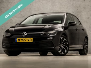 Volkswagen Golf Volkswagen Golf 1.0 TSI Sport (APPLE CARPLAY, GROOT NAVI, MEMORY SEATS, ALCANTARA, CAMERA, SPORTSTOELEN, KEYLESS, LM VELGEN, LED KOPLAMPEN, NIEUWSTAAT) - afbeelding nr 1