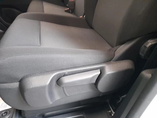 Opel Vivaro Opel Vivaro 2.0 CDTI L2H1 145PK Edition Automaat Airco Navigatie Apple Carplay/Android Auto Trekhaak Betimmering - afbeelding nr 7