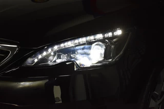 Peugeot 308 Peugeot 308 1.6 E-THP GT 205 Pk. - afbeelding nr 21