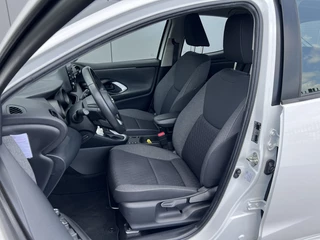 Toyota Yaris Toyota Yaris 1.5 Hyb. First Ed. NL Auto | Dealeronderhouden | - afbeelding nr 10