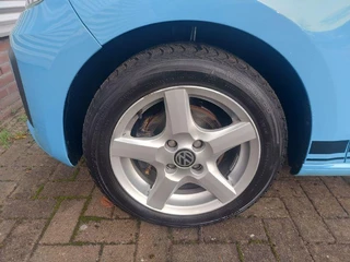 Volkswagen up! Volkswagen up! 1.0 BMT take up!, airco ,lane assist,cruisecontrol, stoelverwarming, achteruitrijcamera, parkeersensoren achter, - afbeelding nr 19