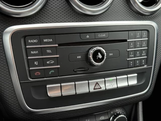 Mercedes-Benz A-Klasse Mercedes-Benz A-klasse 180 Business Solution 2e Eigenaar,Navi,Clima,Camera,Cruise,Sportstoel,N.A.P,123pk,APK tot 07-2026 - afbeelding nr 25