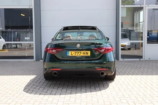 Alfa Romeo Giulia Alfa Romeo Giulia 2.0T TI/STOEL.STUUR.VERW/KEYLESS/ADAP.CRUISE/DODEHOEK - afbeelding nr 7