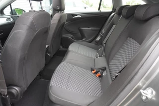 Opel Astra Opel Astra Sports Tourer 1.0 Turbo Edition / Trekhaak / Open dak / PDC / Navi / DAB+ - afbeelding nr 13