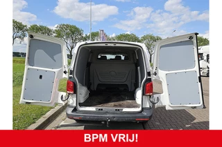 Volkswagen Transporter Volkswagen Transporter 2.0 TDI L2H1 T6.1 Automaat Airco Camera Trekhaak CarPlay Euro6! - afbeelding nr 13