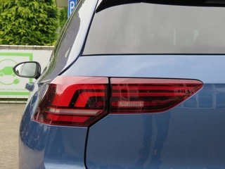 Volkswagen Golf Volkswagen Golf 1.5 ETSI 150PK DSG-aut. Edition 50 FACELIFT / Open dak / Veel opties / FABIEKS garantie - afbeelding nr 23