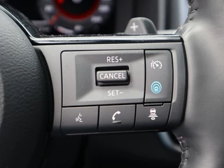 Nissan QASHQAI Nissan QASHQAI 1.3 MHEV X 158PK/ 1800KG trekgewicht / Stoel-massage / Apple Car - afbeelding nr 40