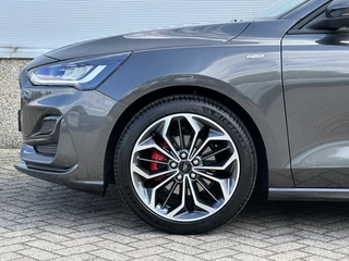 Ford Focus Ford Focus Wagon 1.0 EBH STLine X Driverpack | 18inch | Winterpack! - afbeelding nr 9