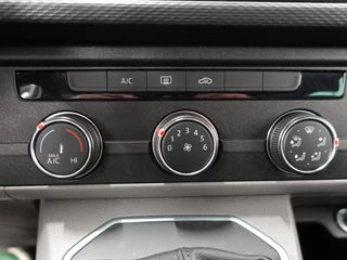 Volkswagen Transporter Volkswagen Transporter 150pk Automaat L2 Dubbele cabine Bulli Apple Carplay Cruise control Camera Airco Euro6 - afbeelding nr 24