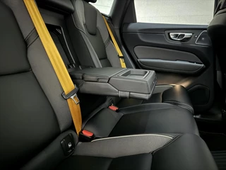 Volvo XC60 Volvo XC60 2.0 T8 AWD Polestar Engineered H/K Pano HUD ACC Trekh. - afbeelding nr 25