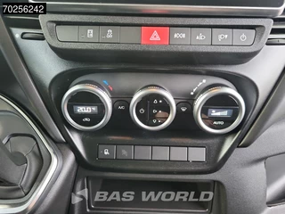 Iveco Daily Iveco Daily 35C18 3.0L Automaat Bakwagen Laadklep LED Navi Camera Airco Cruise Meubelbak Koffer Airco Cruise control - afbeelding nr 18