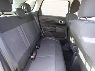 Citroën C3 Aircross Citroen C3 Aircross 1.2 PureTech 110pk You Navigatie | Apple Carplay/Android Auto | Climate Control | Cruise Control | Dab | Parkeer sensoren - afbeelding nr 35
