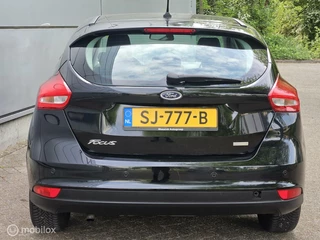 Ford Focus Ford Focus 1.0 Navi |Airco |Cruise |Stuurbed |Lmv |Boekjes - afbeelding nr 5
