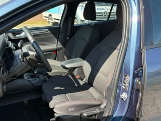 Ford Focus Ford Focus Wagon 1.5 182PK ST Line Business | Performance Blue | 1700KG Trekgewicht/NAV/Carplay/Clima/LED - Caravantrekker! - afbeelding nr 14