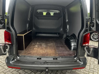 Volkswagen Transporter Volkswagen Transporter Bulli L2H1 2.0TDi 200pk DSG DC | Black Edition | Leer/alcantara | Dubbele cabine | 2x Schuifd m.Sluithulp | 20