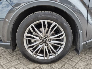 Toyota C-HR Toyota C-HR 1.8 Hybrid Executive | Navi | JBL | Sensoren v/a | Android Auto - afbeelding nr 39